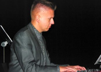 Muzycy pokonali ogień