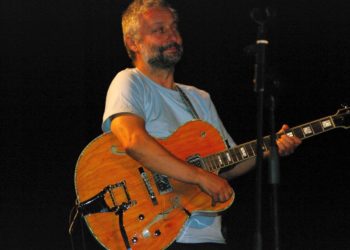 Muzycy pokonali ogień