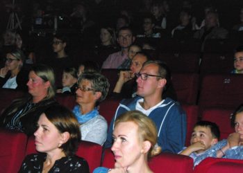 Muzycy pokonali ogień