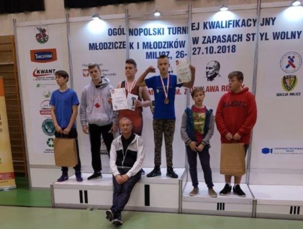 Olimpijczycy z dwoma medalami Olimpijczycy z dwoma medalami