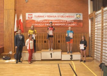 Walczyli o Puchar Burmistrza