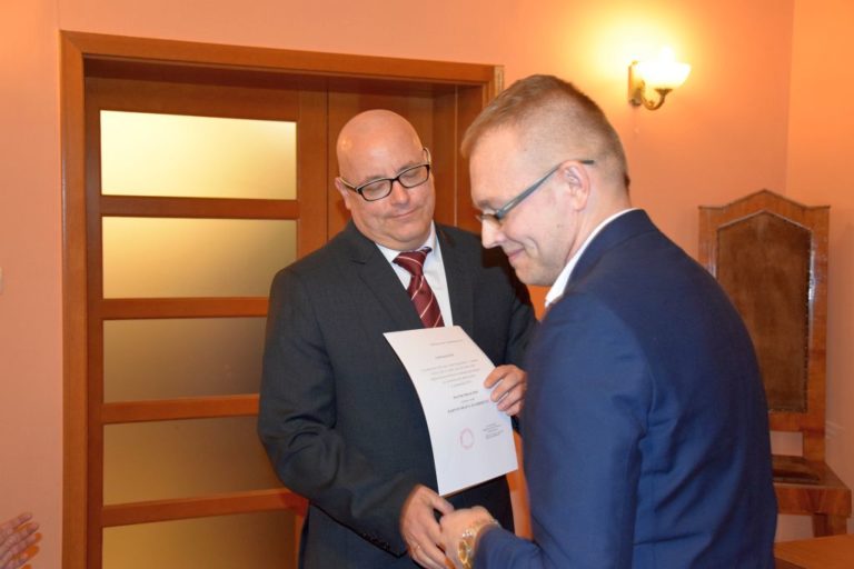 Pierwsza sesja w nowym składzie