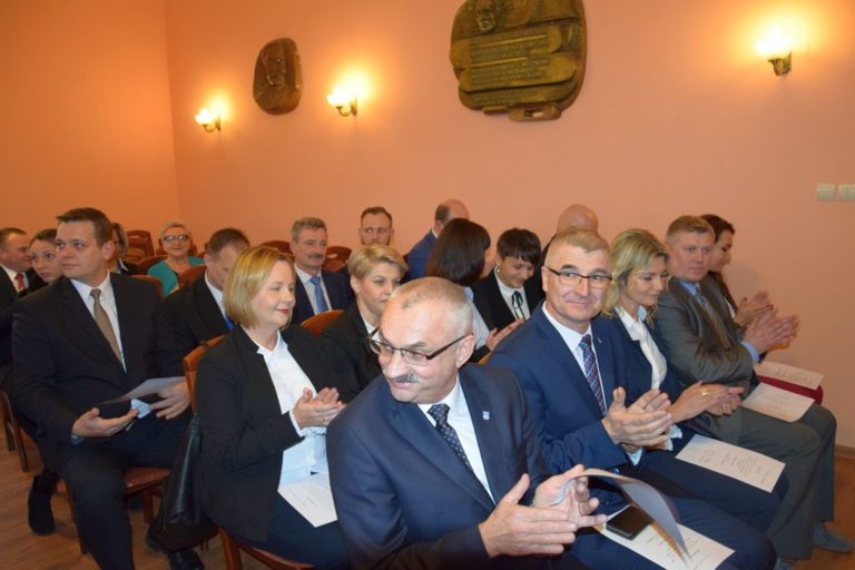 Pierwsza sesja w nowym składzie