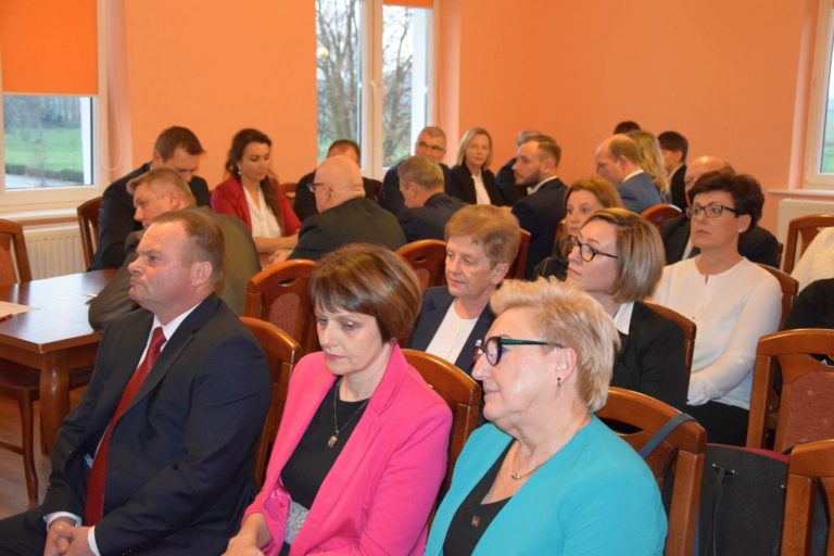 Pierwsza sesja w nowym składzie