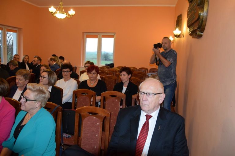 Pierwsza sesja w nowym składzie