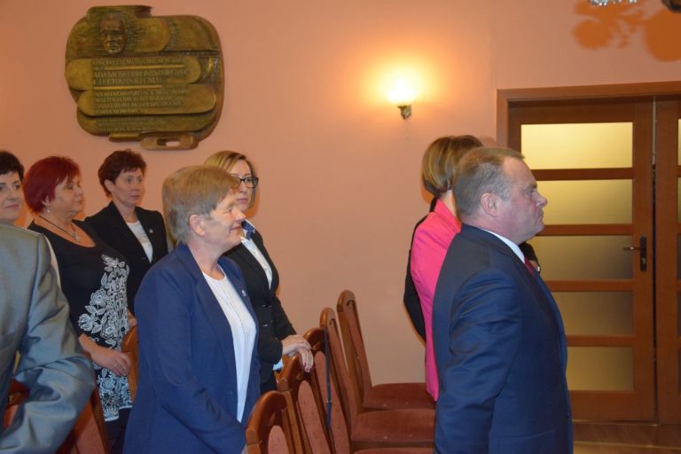 Pierwsza sesja w nowym składzie