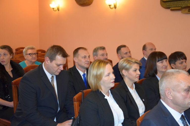 Pierwsza sesja w nowym składzie