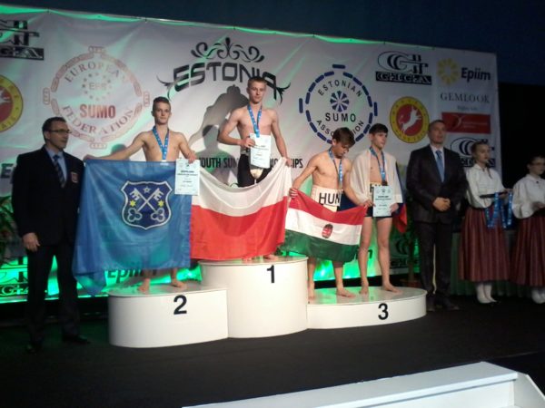 Nasza kadra z workiem medali