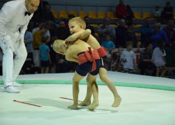Przedszkolaki na dohyo