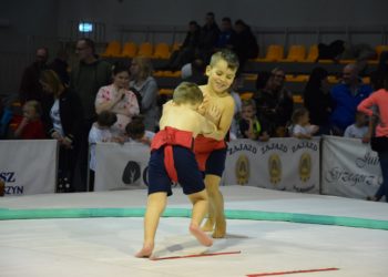 Przedszkolaki na dohyo