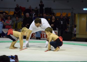 Przedszkolaki na dohyo