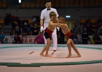 Przedszkolaki na dohyo