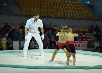 Przedszkolaki na dohyo
