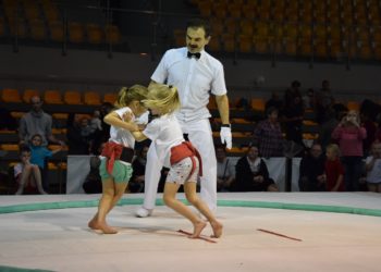 Przedszkolaki na dohyo