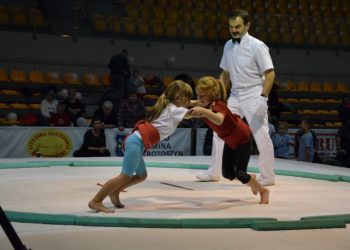 Przedszkolaki na dohyo