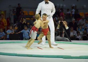 Przedszkolaki na dohyo