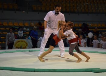 Przedszkolaki na dohyo