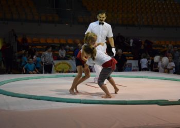 Przedszkolaki na dohyo