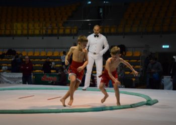 Przedszkolaki na dohyo