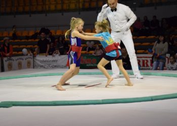 Przedszkolaki na dohyo