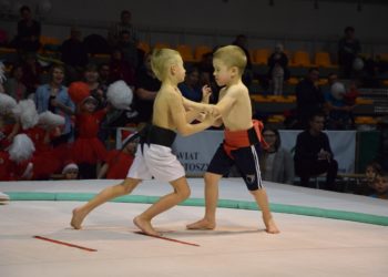 Przedszkolaki na dohyo