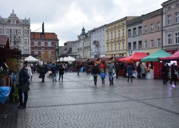 Świąteczny weekend na rynku