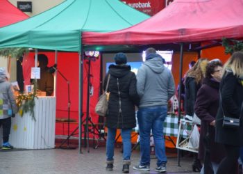 Świąteczny weekend na rynku