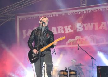 Świąteczny weekend na rynku