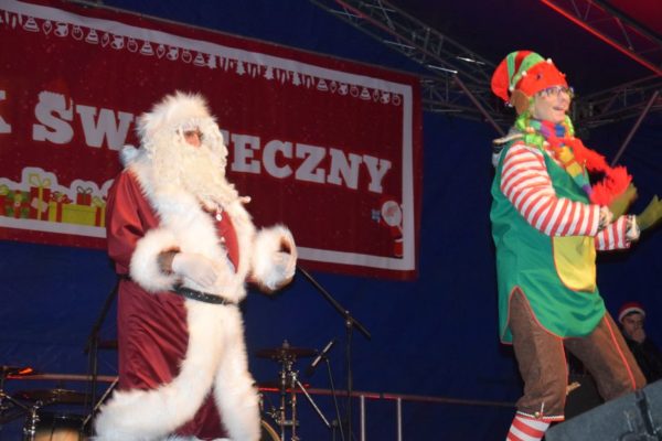 Świąteczny weekend na rynku