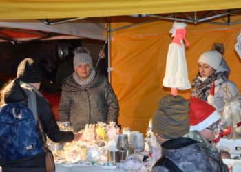 Świąteczny weekend na rynku