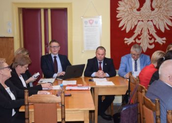Burzliwe dyskusje w Sulmierzycach
