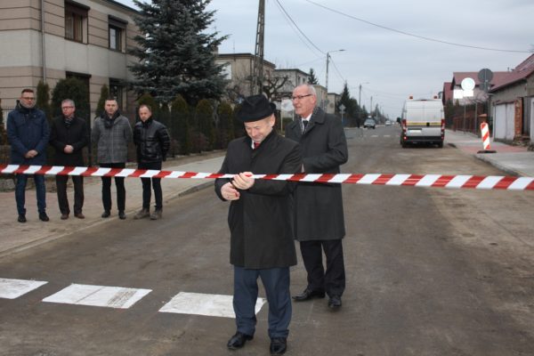 Ulica Cieszyńskiego po przebudowie Ulica Cieszyńskiego po przebudowie