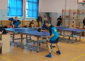 Wszyscy w czołówce