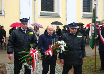 Upamiętnili bohaterów powstania