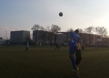 Astra powaliła Tura