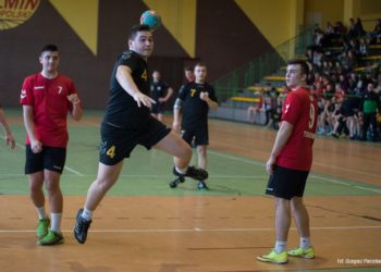 Triumf koźmińskich szczypiornistów