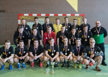 Triumf koźmińskich szczypiornistów