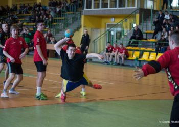 Triumf koźmińskich szczypiornistów