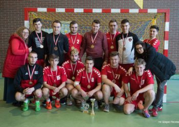 Triumf koźmińskich szczypiornistów