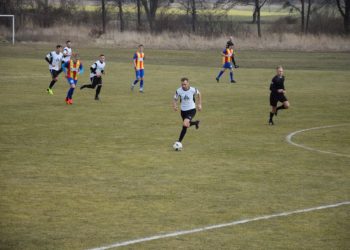 Piast nie sprostał Jarocie