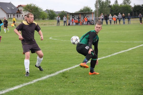 Gładkie zwycięstwo CKS-u w derbowym meczu