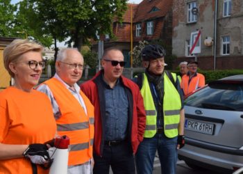 Rajd dla miłośników książek i rowerów