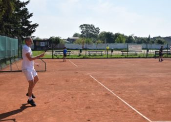 Deblowe zmagania o Puchar Burmistrza