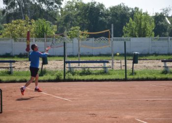 Deblowe zmagania o Puchar Burmistrza