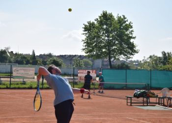 Deblowe zmagania o Puchar Burmistrza