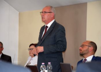 Absolutorium udzielone jednogłośnie