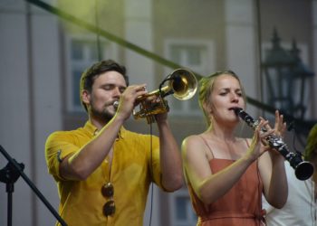 Muzyczna podróż w czasie