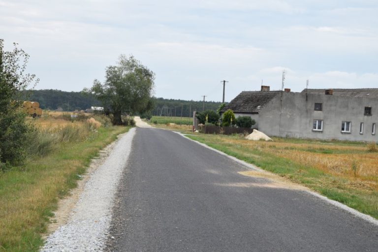 Odebrano drogi gminne