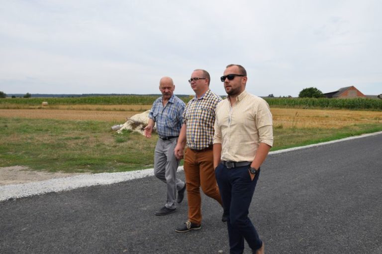 Odebrano drogi gminne