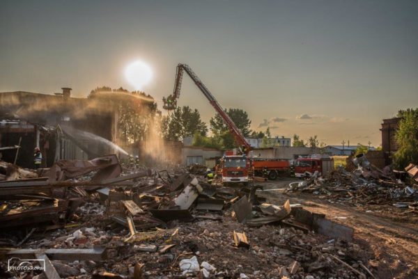 Potężny pożar na Przemysłowej